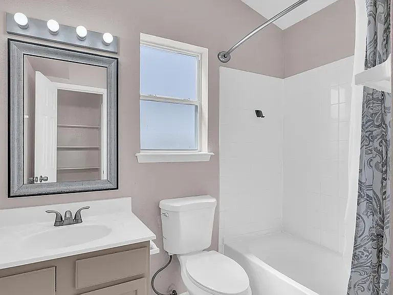 11868 Oak Crossing Dr — Photo 35