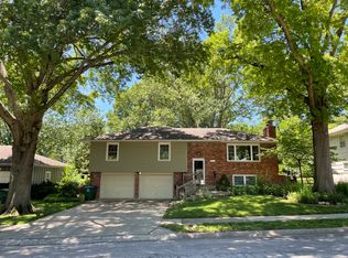 612 SW Merritt St, Lees Summit, MO 64081