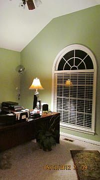 5th image of 245 Abbott Ln