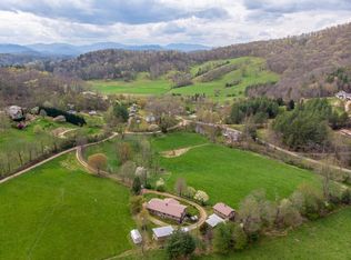 124 Higdon Rd, Franklin, NC 28734