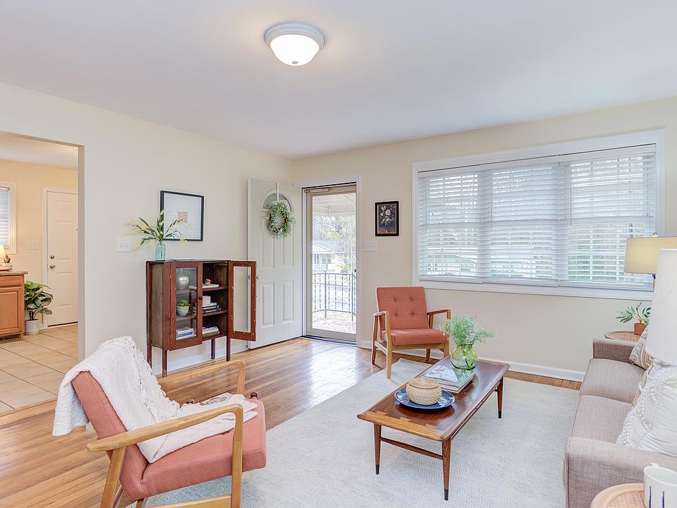 1st image of 1518 Rosewood St