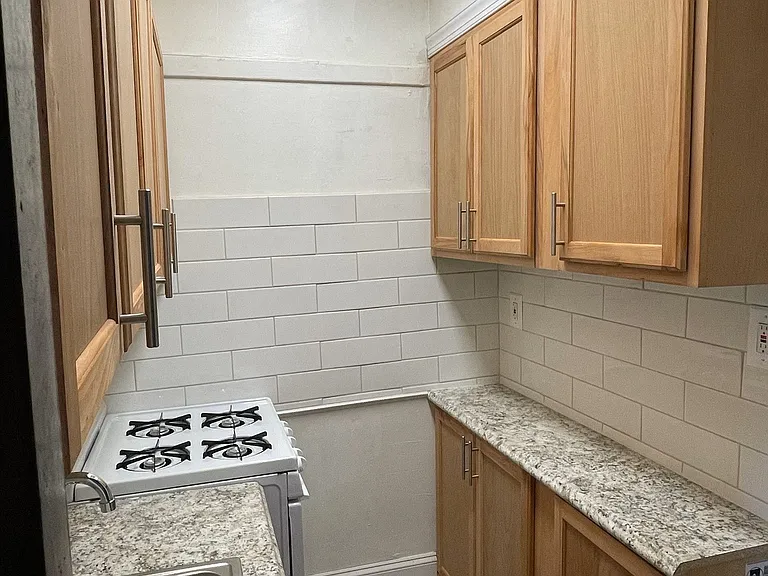 4100 N Keystone Ave — Photo 6