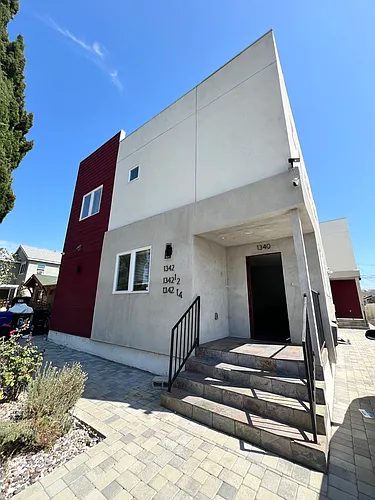 1340 W 37th St #1342 Photo 1