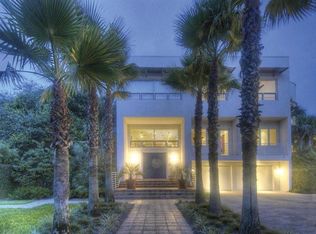 4203 9th St, Saint Simons Island, GA 31522
