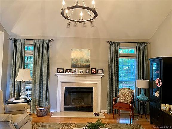 4th image of 19506 S Dufour Ct #36