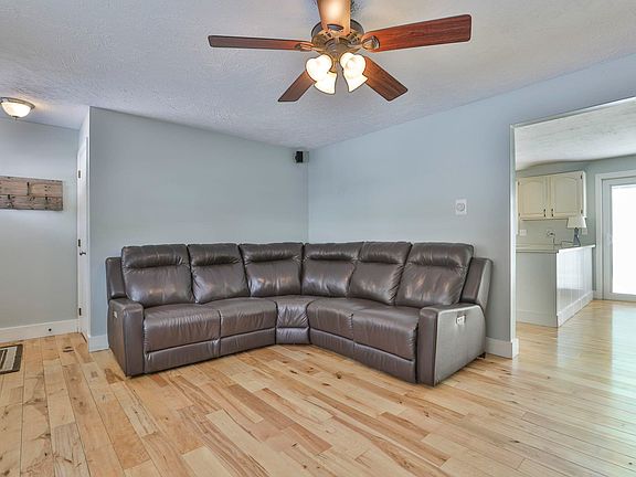 5th image of 113 woodland Avenue