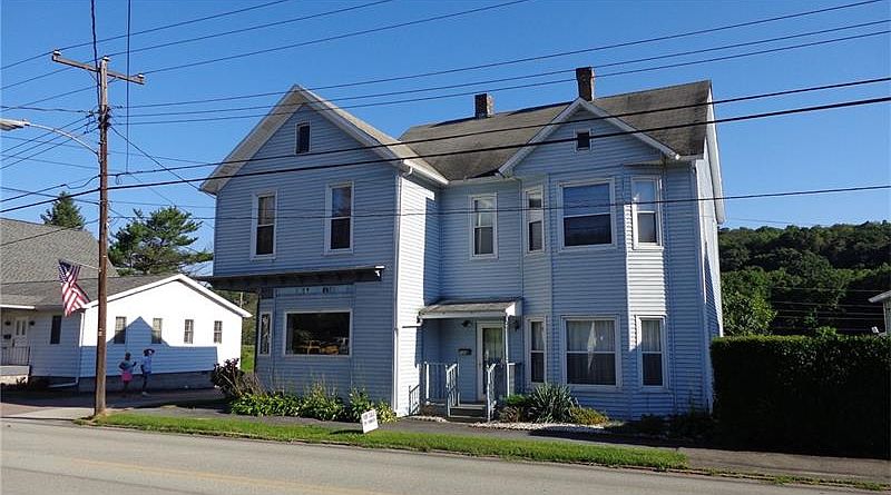 1st image of 544 Main St