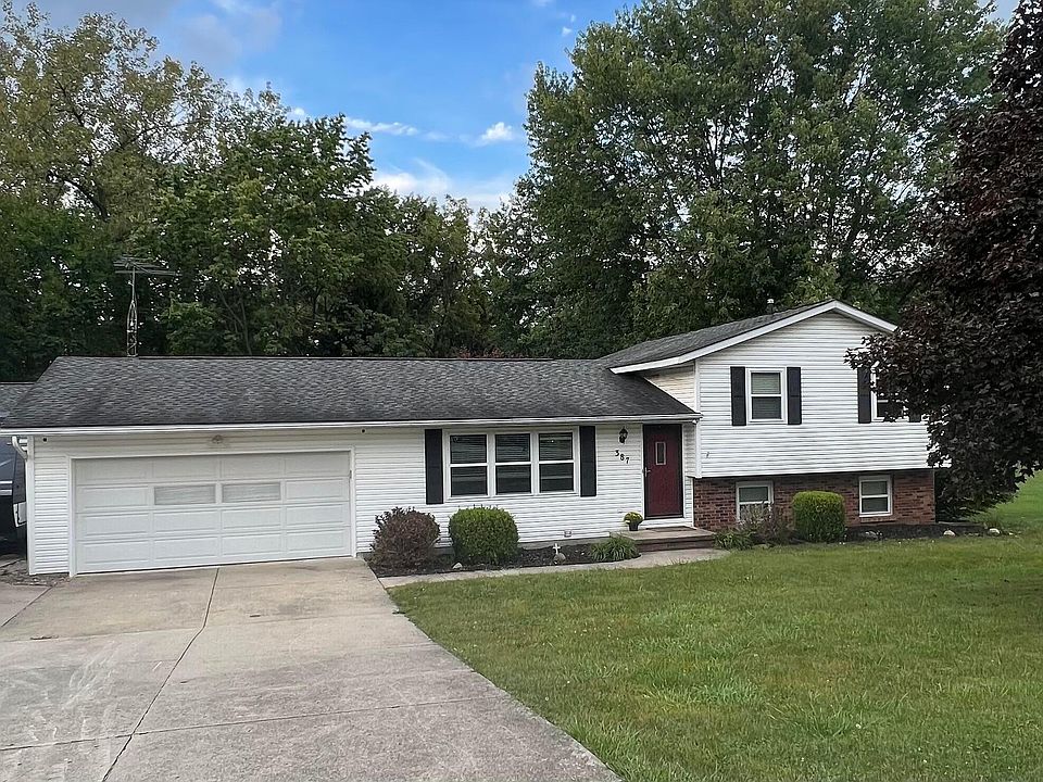 1st image of 387 Laurel Dr SW