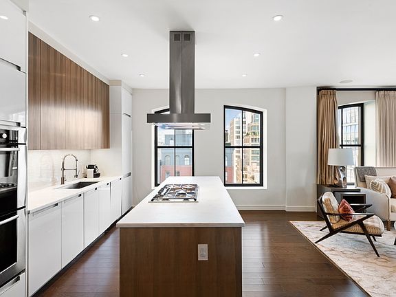 3rd image of 250 West St APT 10G