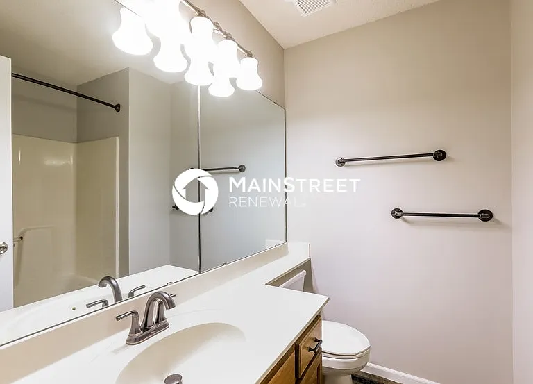 1456 NW Foxboro Rd — Photo 12