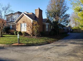 532 Eastgate Village Wynde, Louisville, KY 40223