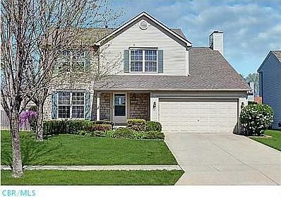 1st image of 870 Thornapple Grv