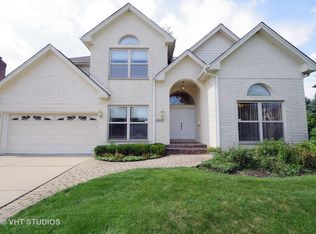 6520 Lyons St, Morton Grove, IL 60053