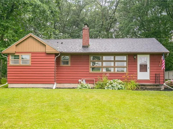 582 Middle Rd, Caledonia, NY 14423