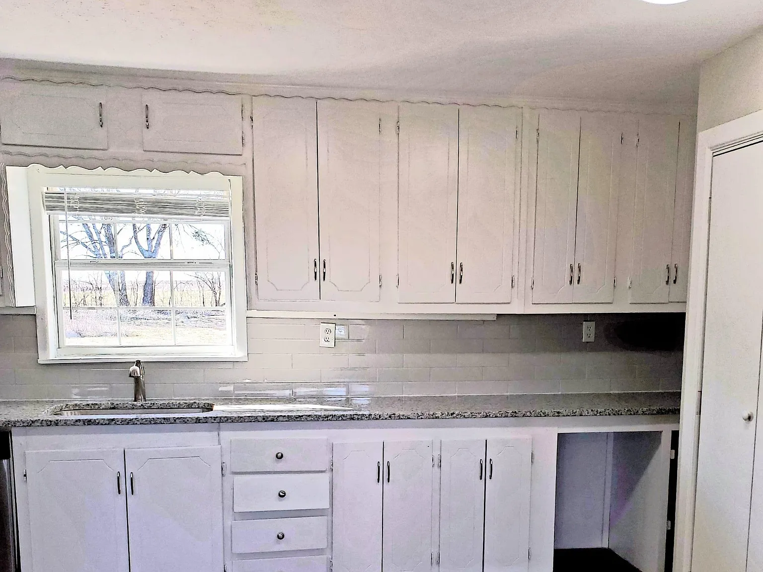 4 bed, 1836 sqft, $1,899 — Photo 4