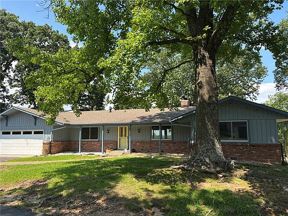 4th image of 15321 Tulsa Dr