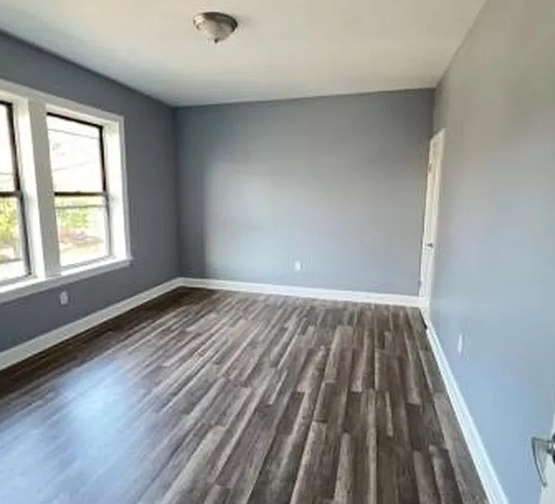 1st image of 238 Halladay St #2L