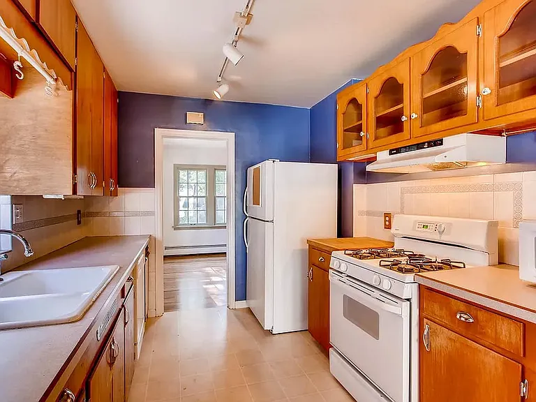 3130 Benton St — Photo 14