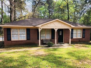 1109 Fairfax Ct, Montgomery, AL 36109