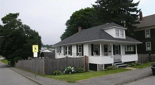 1st image of 19 Beauport Ave