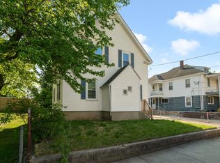 425 9th Ave, Woonsocket, RI 02895
