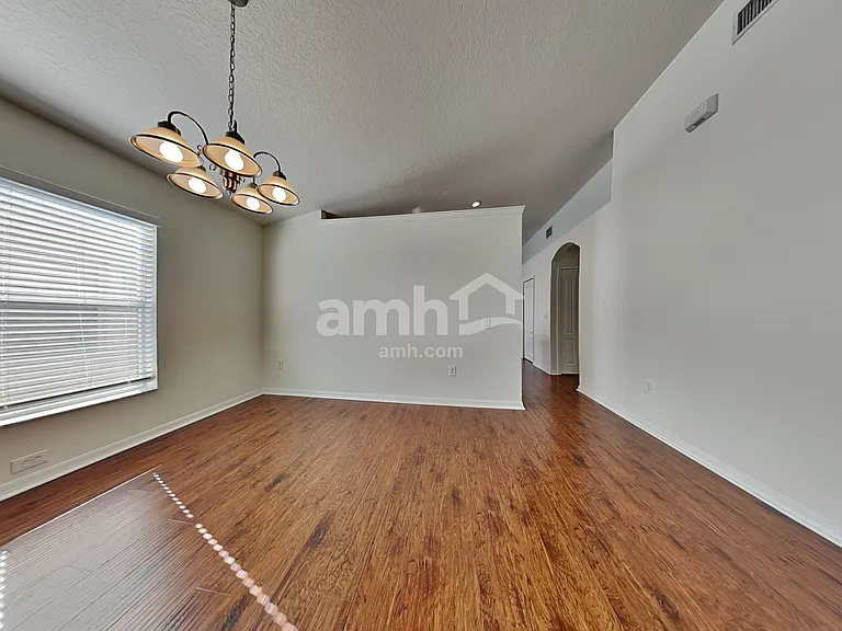 1002 Cristelle Jean Dr — Photo 7