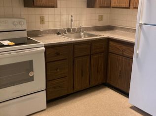 29 Dinan Dr APT 4, Gardner, MA 01440