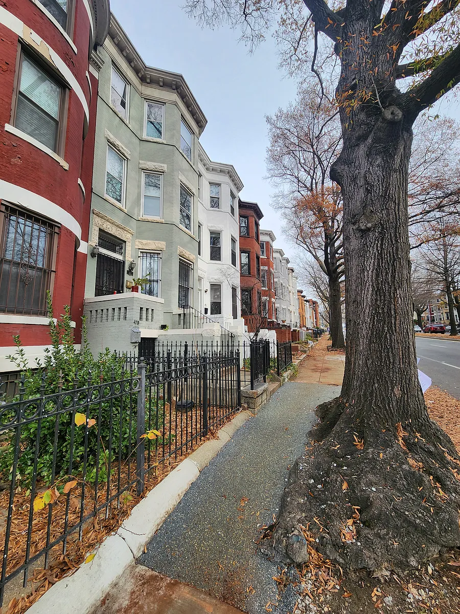 Building Photo - 47 Rhode Island Ave NW