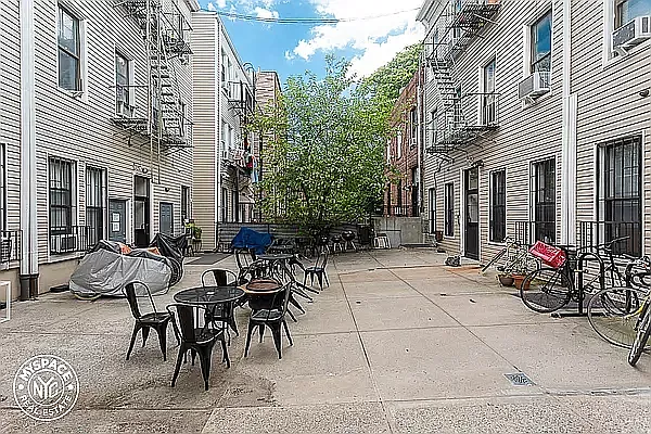 Rented by MySpaceNYC | media 3