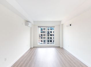 1018 Beach 20 St #1, Far Rockaway, NY 11691