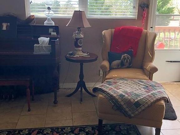 3rd image of 25931 Paradise Cir