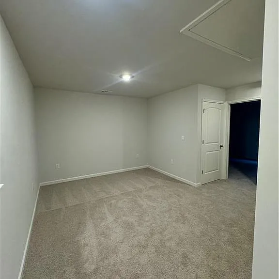 32 Berryville Dr — Photo 17