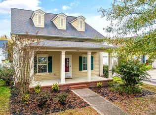 100 Forestberry St, Oak Ridge, TN 37830