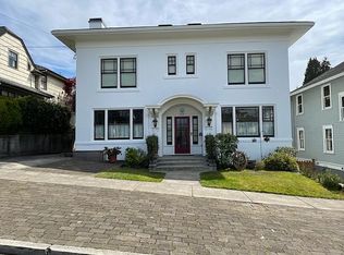 1179 Harrison Ave, Astoria, OR 97103