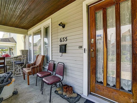 4th image of 655 Carlisle Ave
