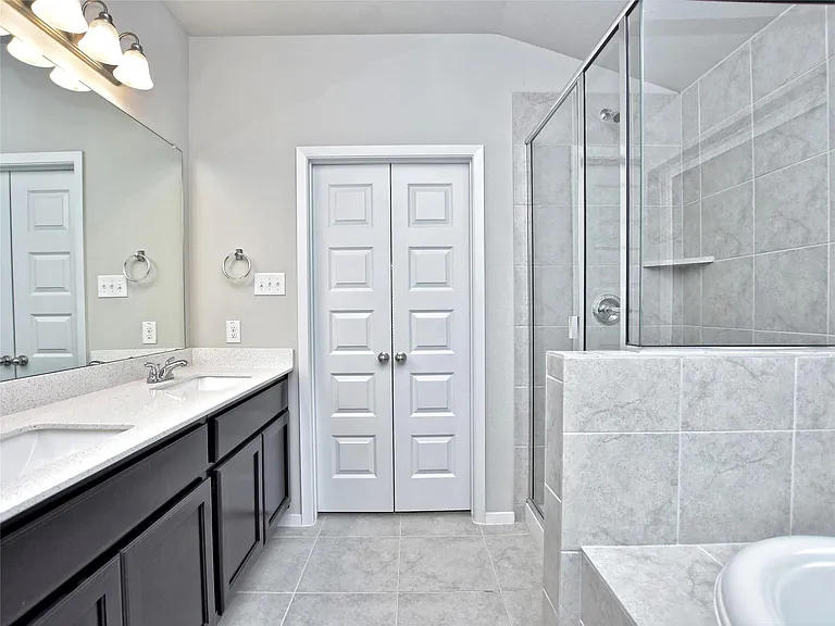21310 Mount View Dr — Photo 24