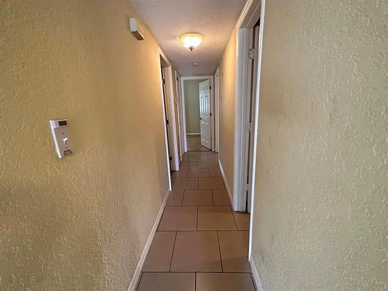 116 Jupiter Cir — Photo 5