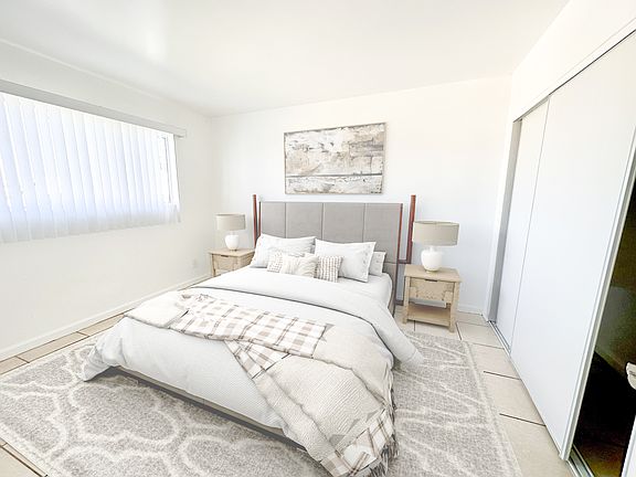 4th image of 3730 Dufresne Ct #27