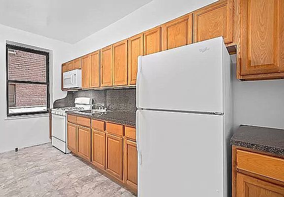 3rd image of 83-46 118th St #12