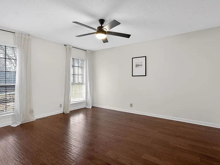 3016 Brantley Dr — Photo 18