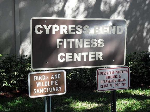 3rd image of 2206 S Cypress Bend Dr APT 706