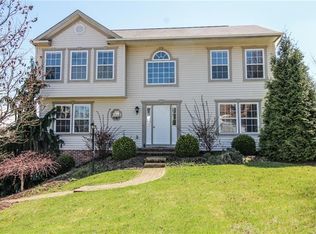 111 Tuscany Estates Dr, Finleyville, PA