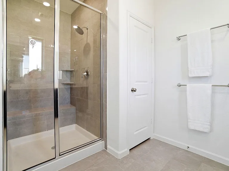 1409 Northwood Bluff Ln — Photo 14