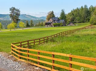 44414 14th Ave E, Eatonville, WA 98328