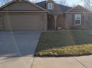 11706 E 109th St N, Owasso, OK 74055