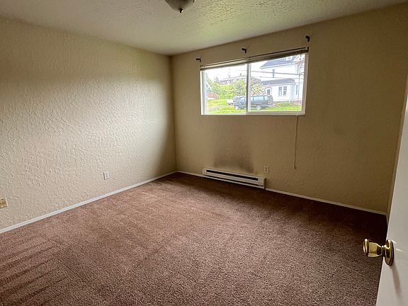 5th image of 119 Jackson St #3