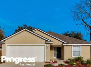 9453 W Daniels Mill Dr, Jacksonville, FL 32244