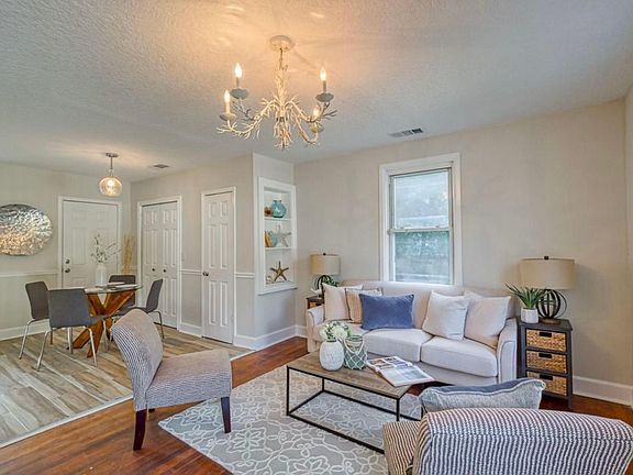 3rd image of 714 West St