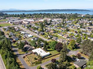 429 12th St, Blaine, WA 98230