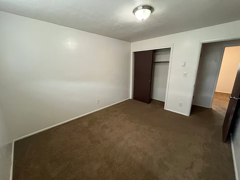 197 W 290 N #197 — Photo 9